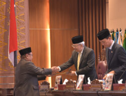 Fraksi-fraksi DPRD Prov. Sumsel Sampaikan Pandangan Umum Terhadap Raperda Perubahan APBD Tahun Anggaran 2023