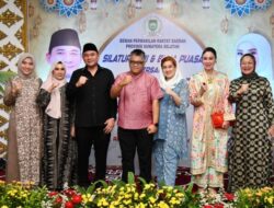 Ketua DPRD Bersama Keluarga Besar DPRD Sumsel Laksanakan Berbuka Puasa